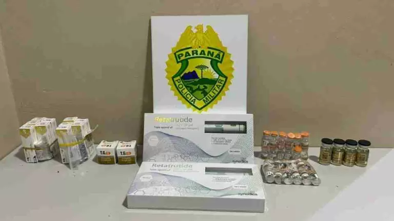 ROTAM apreende medicamentos e anabolizantes contrabandeados em ônibus na rodoviária de Medianeira