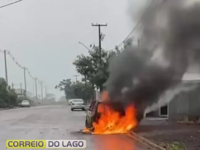 Homem é preso em Palotina após incendiar carro da ex-companheira devido ao fim do relacionamento