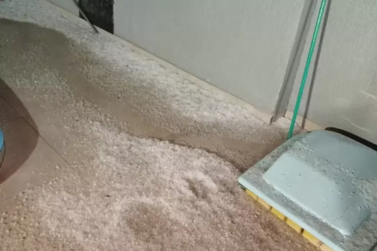 Paraná tem alerta de tempestade e registro de granizo, mas sol deve voltar na quarta; veja previsão do tempo