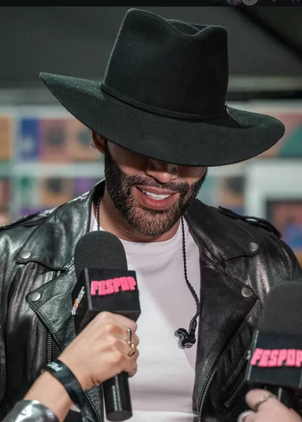 Temporal interrompe show de Gusttavo Lima após equipamentos serem danificados; veja o vídeo