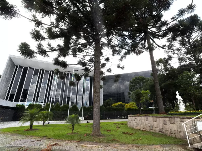 Assembleia Legislativa promove semana de homenagens e debates sobre infância, fibromialgia e fortalecimento do meio rural