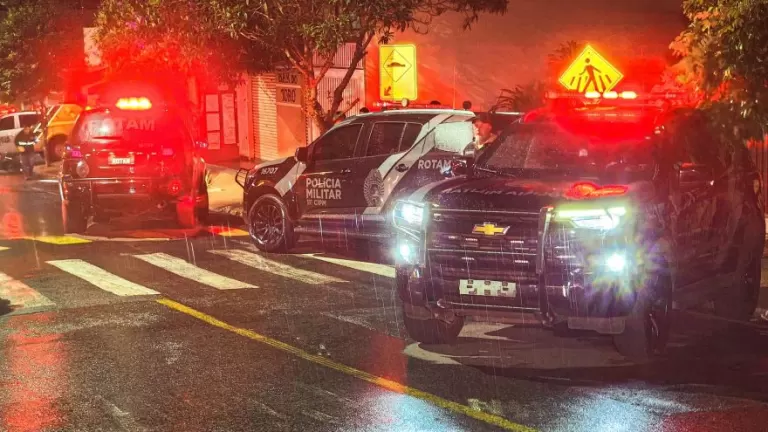 Adolescente de 14 anos morre em confronto com a PM após perseguição
