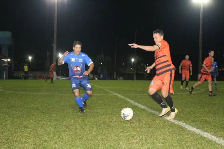 Copa Amizade: Allpha Bolas e SR Filé Congelados vão decidir a Taça Mauricio Botelho