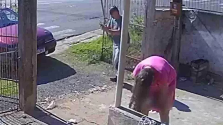 Vídeo mostra nascimento relâmpago de bebê na frente de casa
