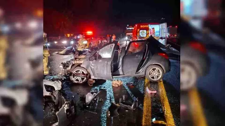 Família fica gravemente ferida após acidente na PR-444; outro motorista fugiu