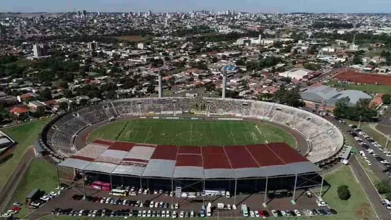 Torcedor pode assistir amistoso entre Grêmio e Cascavel com qualquer camisa