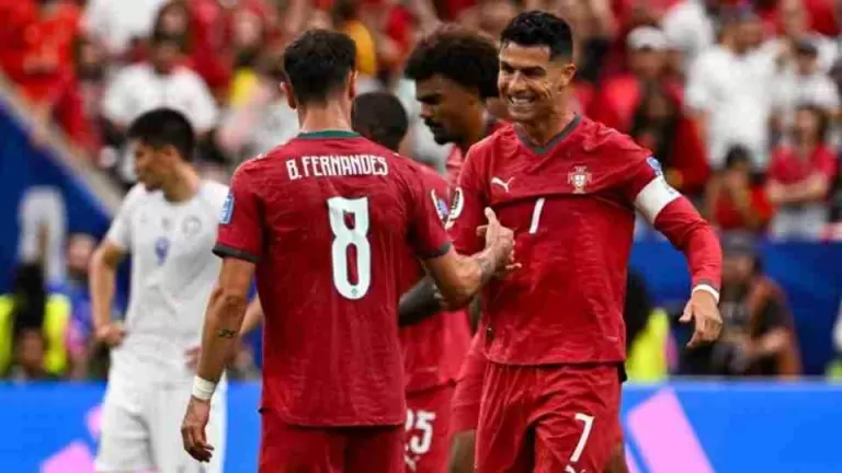 Cristiano Ronaldo brilha, quebra recordes e Portugal goleia o Uzbequistão