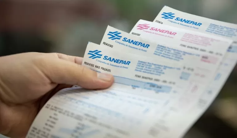 Conta de água fica 25% mais barata após Sanepar receber R$ 4 bilhões da União