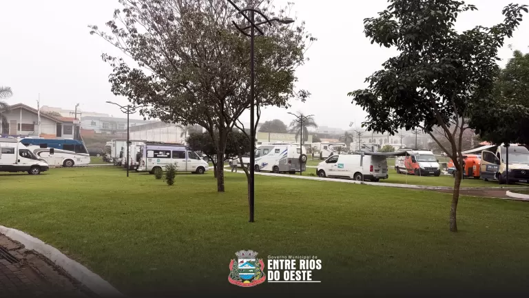 Grupo de motorhome do Circuito Caminhos do Paraná visitam Entre Rios do Oeste