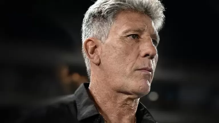 Renato Gaúcho deixa o comando do Vasco em comum acordo com o clube