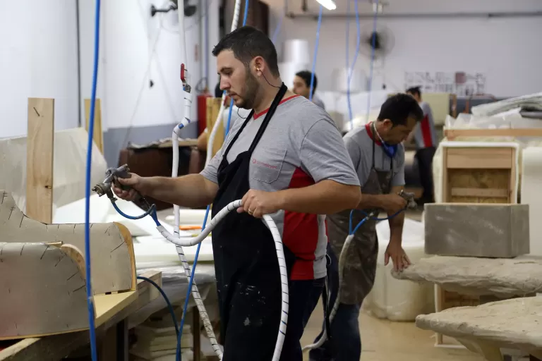 Paraná abre semana com 16 mil vagas de emprego nas Agências do Trabalhador