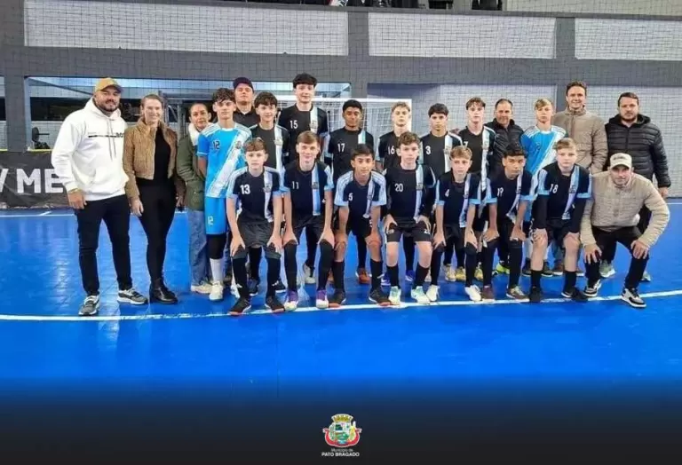 Sub-14 de Pato Bragado conquista título da 2ª fase da Copa Novo Futsal Paraná e avança ao mata-mata estadual