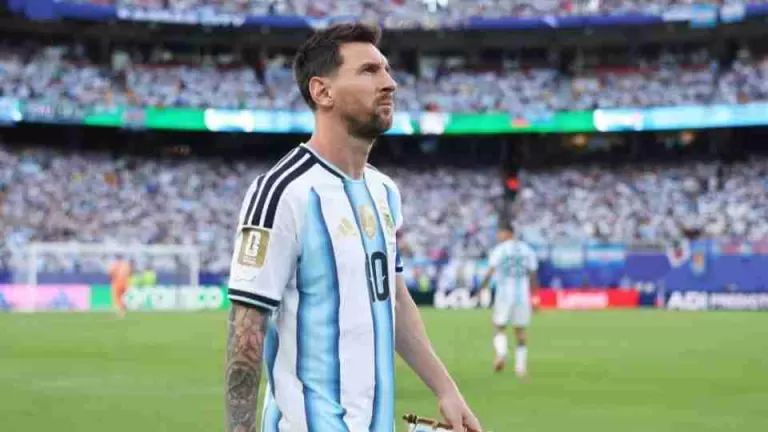 Segunda-feira de Copa tem Messi, Mbappé e duelo entre Haaland e Mané