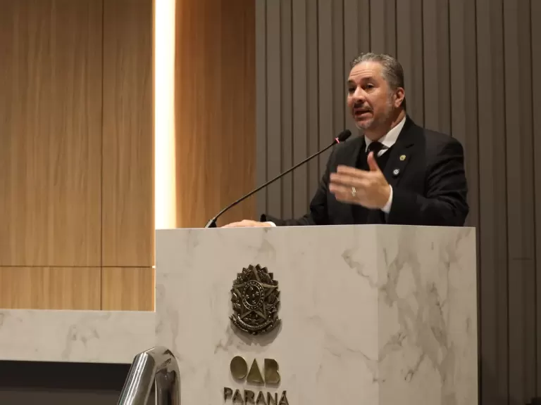 Deputado Gilson de Souza destaca protagonismo dos jovens e defende ações integradas contra as drogas no Paraná